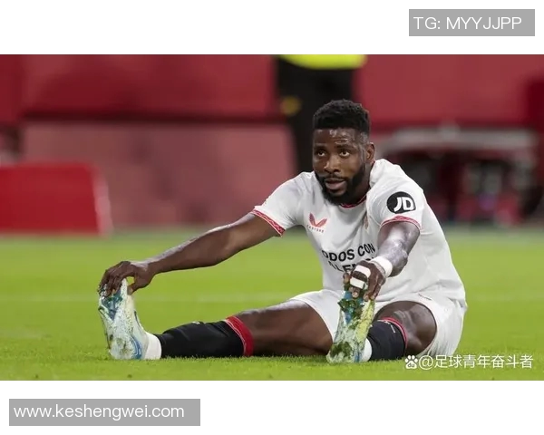 足球明星背后的真实故事与声音揭秘让你更了解他们的梦想与奋斗